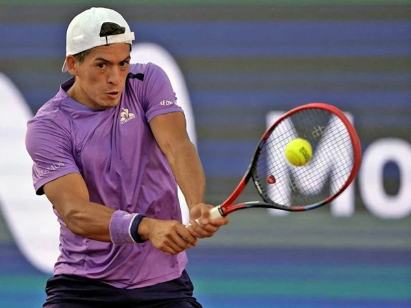 Sebastian Baez Terhindar Dari Kekalahan Di Santiago