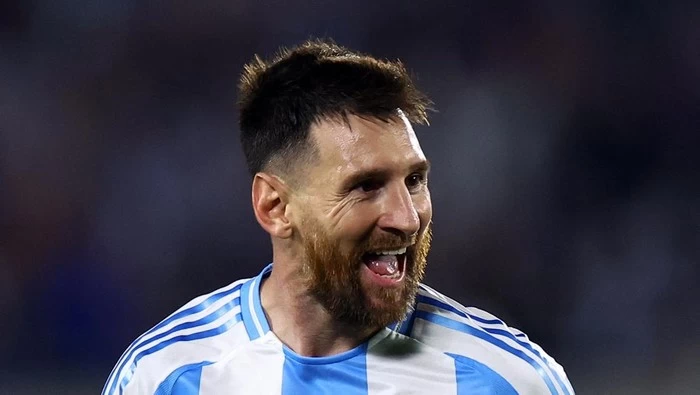 Jleb! Messi 'Sindir' Raphinha Usai Argentina Bantai Brasil