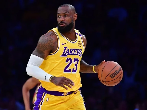 LeBron James Cerita Soal Awal Suka Bermain Basket