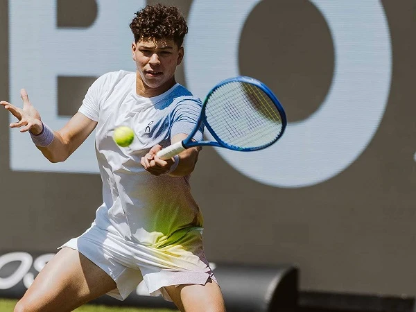 Berkat Kemenangan Di Stuttgart Ini, Ben Shelton Debut Di Peringkat 10 Besar