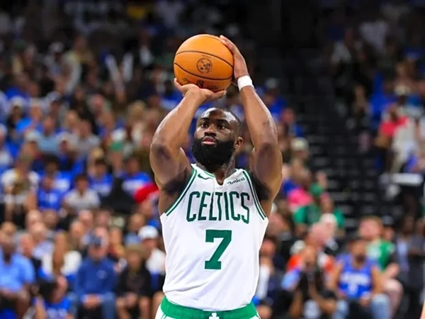 Jaylen Brown Merasa Pemain Paling Berbakat di NBA
