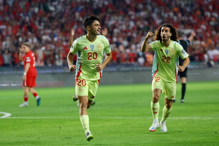 Penampilan Sempurna Spanyol