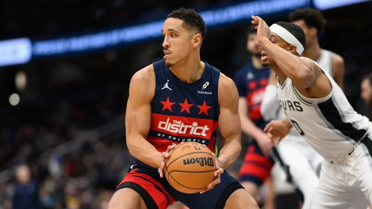 Malcolm Brogdon Dikabarkan Memilih Gabung dengan Timberwolves